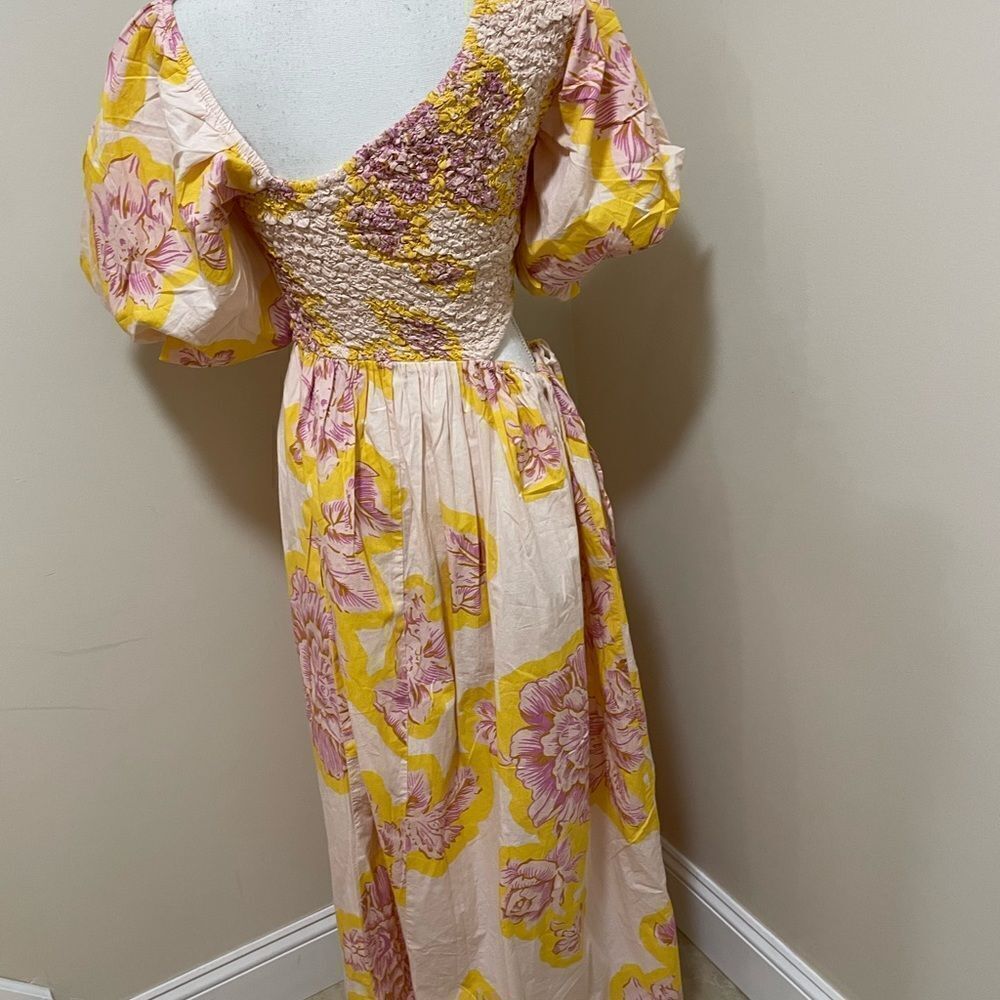 Free People Kalina Printed Midi Dress
Size XS,M NWOTânever wornâbefore - Picture 12 of 16
